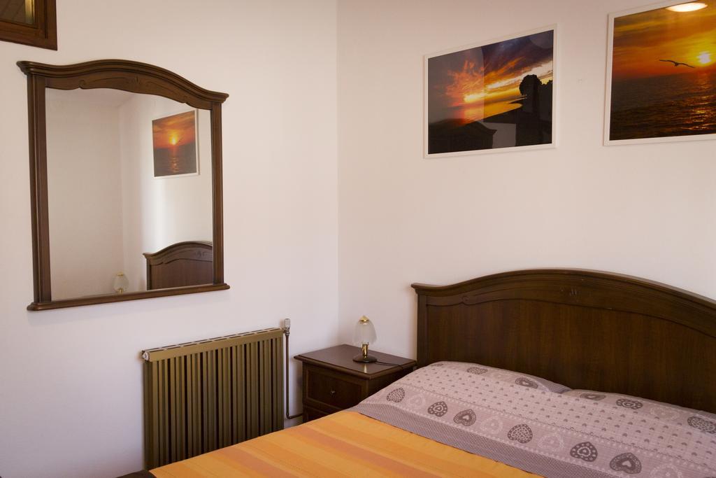 Apartment Sole E Mare Galižana Buitenkant foto
